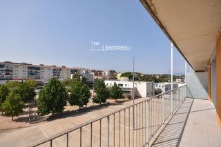 Àtic  Piso en venta en montmeló. En montmelo