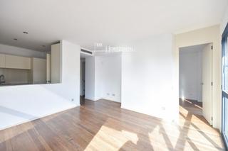 Appartement  Ripoll del. Piso de 2 habitaciones en venta en sabadell