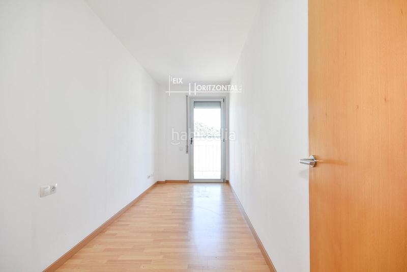 Foto 64f697a5-600b-4d9c-bdf4-54c9eba22c2d. Pis amb calefacció aparcament a Montornès del Vallès