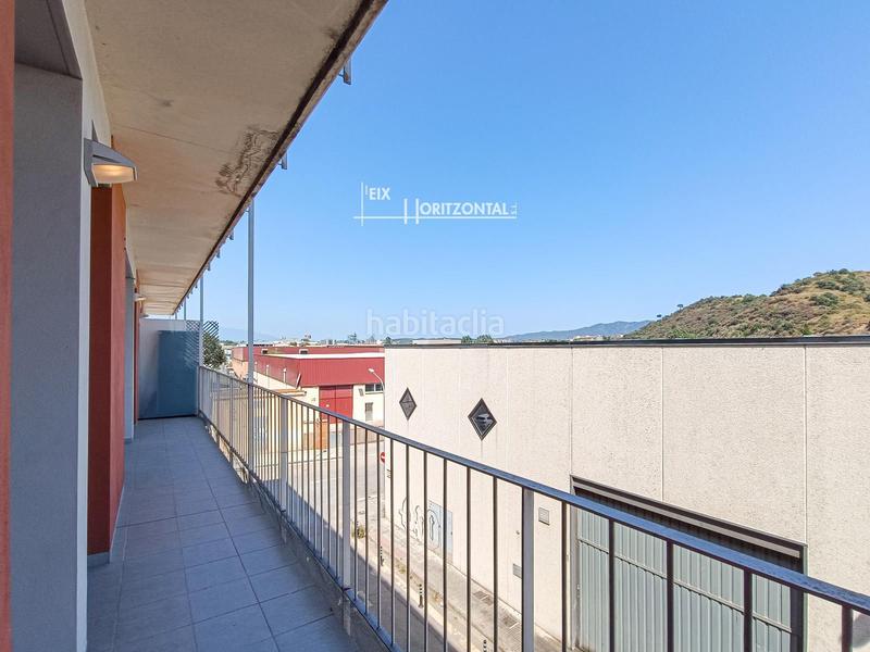 Foto 781d00af-4dd3-4c2e-8e68-27c3622bedc2. Pis amb calefacció aparcament a Montornès del Vallès