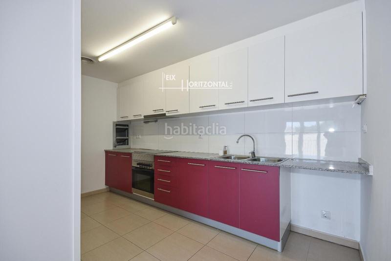 Foto be7ef6d3-9424-4d6d-8bf7-0b1730cb42ef. Pis amb calefacció aparcament a Montornès del Vallès