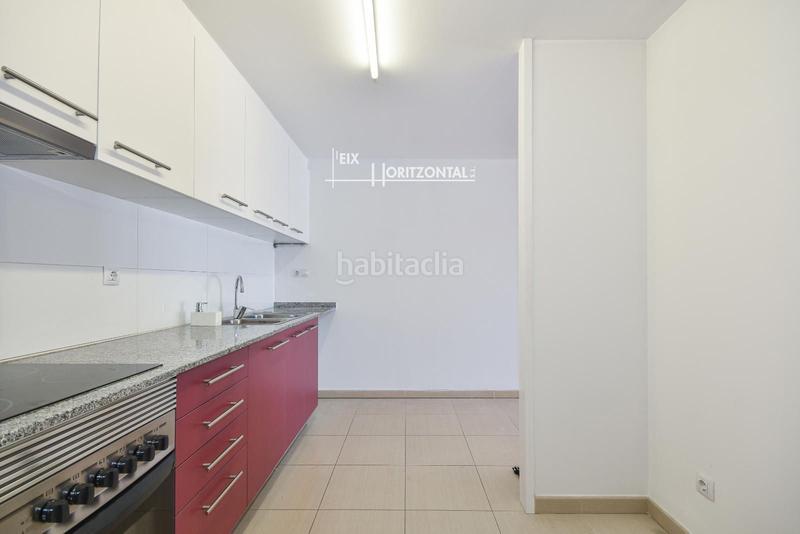 Foto eb47cfb4-5381-440a-8fa7-96b30e73cac9. Pis amb calefacció aparcament a Montornès del Vallès