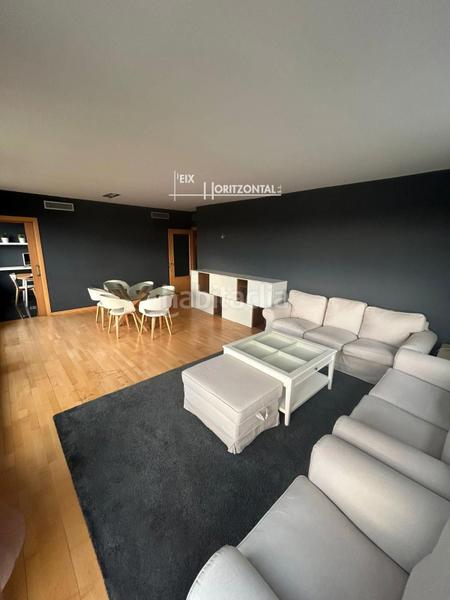 Foto 5d6831bb-f66a-488f-9c78-7330d0282536. Affitto appartamento con riscaldamento parcheggio in Sabadell