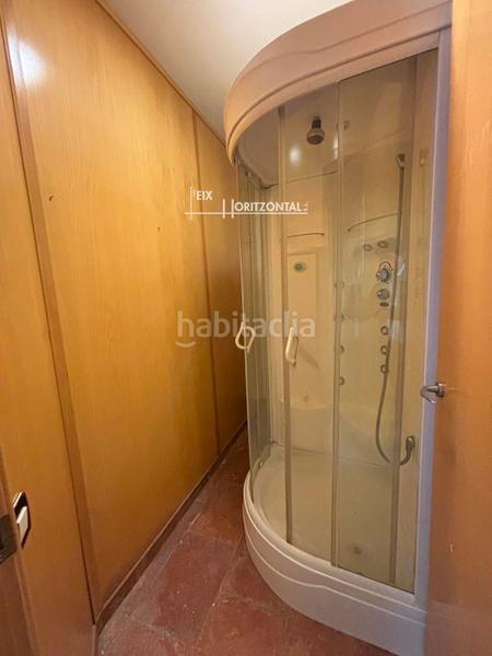 Foto 15db199d-7e13-4e5d-90e0-04c82d1b6997. Alquiler local comercial local de lloguer el carrer unió en Sabadell