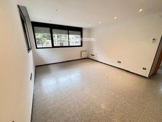 Rent Flat  Submari nautilus. Alquiler piso de 3 hab en sabadell