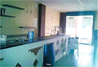 Local Comercial en Avenida del deporte 4. Local en islantilla