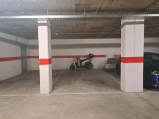 Parking coche en Vilartagues-Tueda de Dalt. Fantastica plaza de aparcamiento