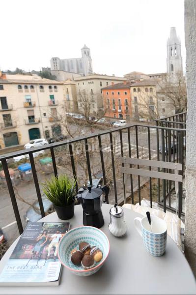Foto aaf877ec-3c7f-4a53-87b1-b0ab41e866ae. Location appartement avec chauffage dans Centre-Barri Vell Girona