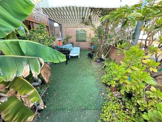 Duplex en Centro. tico dplex con grandes terrazas en parla  tu oasis en las alt