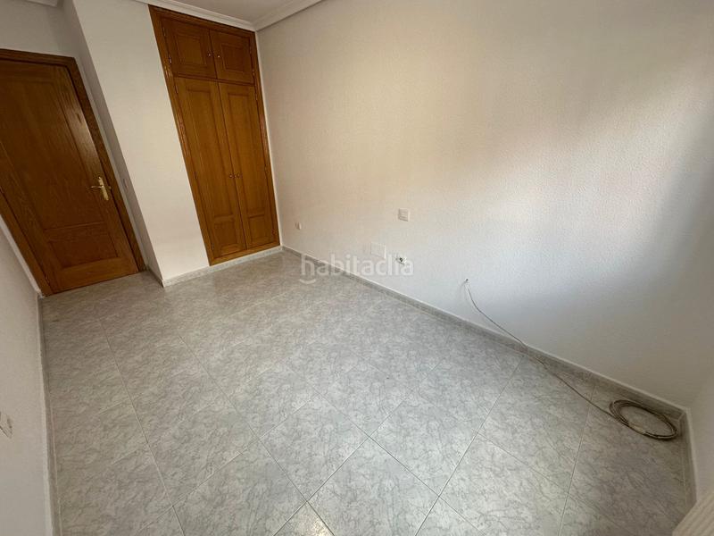 Foto 9b9b2422-669d-4385-890a-d9f683b44206. Piso casalia presenta: piso en venta en urbanización rigoberta menchú en Parla