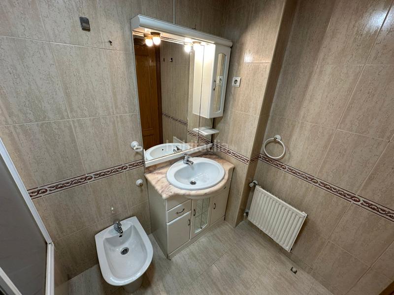Foto ec28f46e-4be1-4ffd-aca6-447e9f5b948e. Piso casalia presenta: piso en venta en urbanización rigoberta menchú en Parla