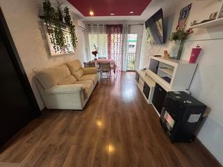 Appartamento in Reyes. Casalia presenta: piso en venta en parla-zona reyes