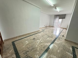 Miete Büro  Calle real. Casalia presenta: oficina adaptada con amplios espacios