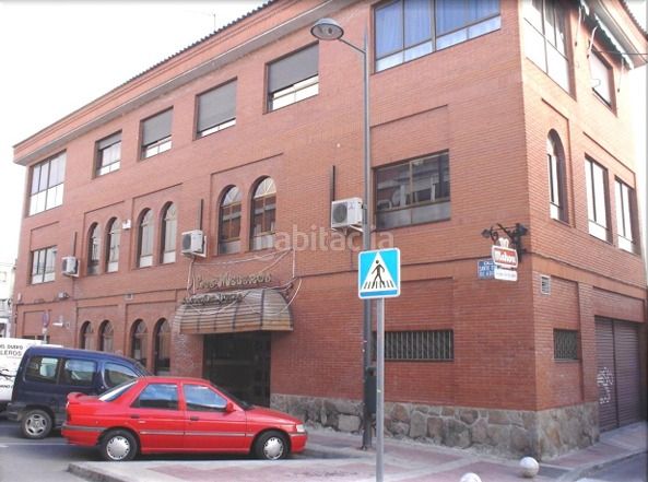 Foto 93d0a775-d18c-4717-b465-dd0146545eff. Edifici a Calle Pinto-San Roque Parla