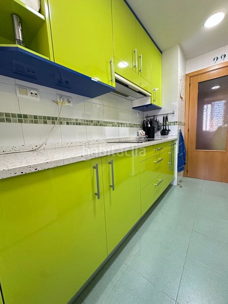 Foto 449a9c09-6852-4d79-aac2-b3e26feb53e6. Piso casalia presenta piso seminuevo este en Parla este Parla