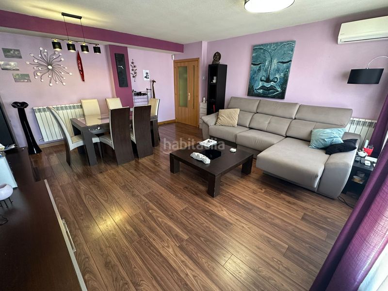 Foto 96f573ff-6300-413b-8637-a4aa21858e84. Piso casalia presenta piso seminuevo este en Parla este Parla