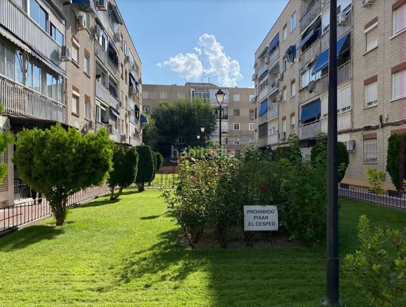 Foto 38e8e903-101d-4e07-9f45-eca279be9ce1. Pis amb calefacció aparcament piscina a Pintores-Ferial Parla