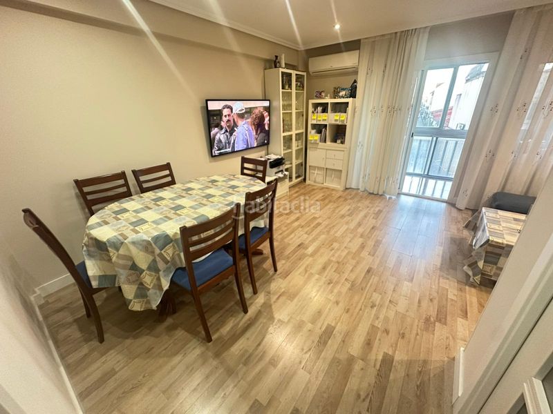 Foto b11e343b-8da3-4be3-a847-eefab3c36dbe. Pis amb calefacció aparcament piscina a Pintores-Ferial Parla