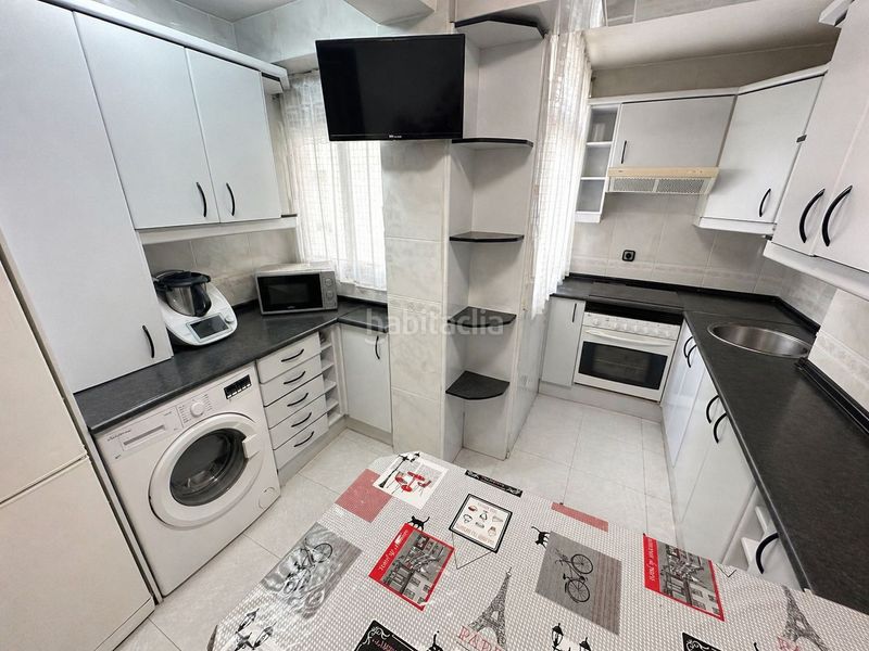 Foto 2c511bf1-5861-42f5-ad0d-9c9fc83a5ab6. Pis amb calefacció piscina a Fuentebella-San Fermín-El Leguario Parla