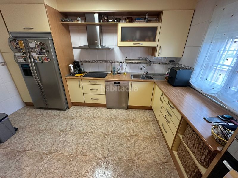 Foto 42859819-80d8-4cb4-ba2b-8a0c88ce0e8d. Casa adossada amb calefacció aparcament piscina a Parla