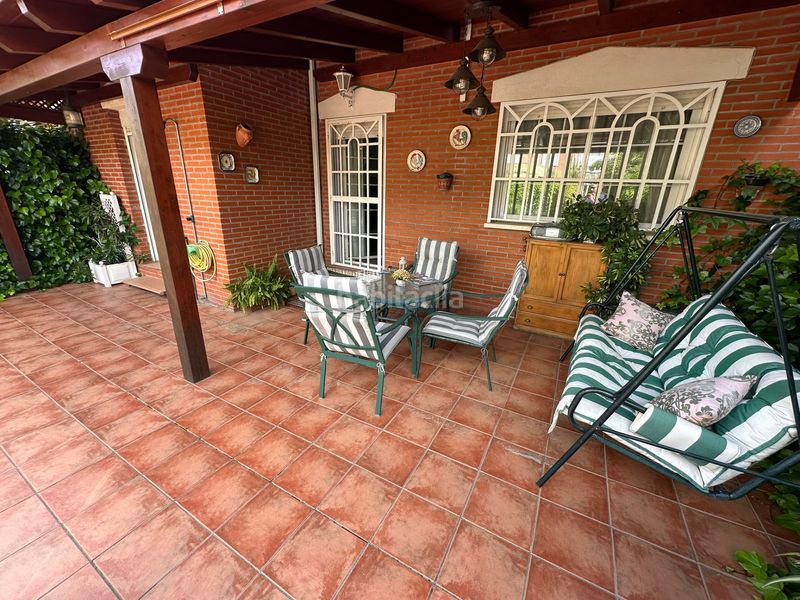 Foto 3968d2df-932b-4802-ae05-be08366fc363. Casa adossada amb calefacció aparcament a Las Américas Parla