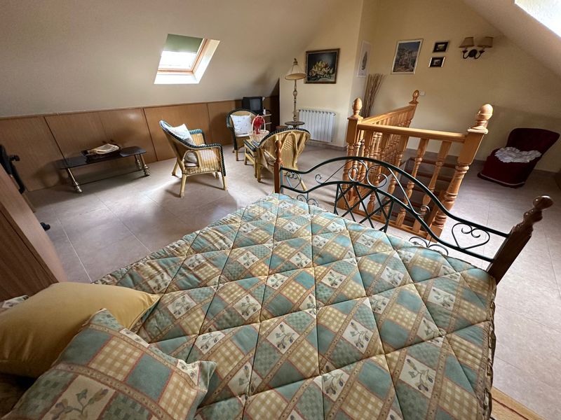 Foto ce7987a0-5559-42b6-8fe7-80e0178b0c28. Casa adossada amb calefacció aparcament a Las Américas Parla