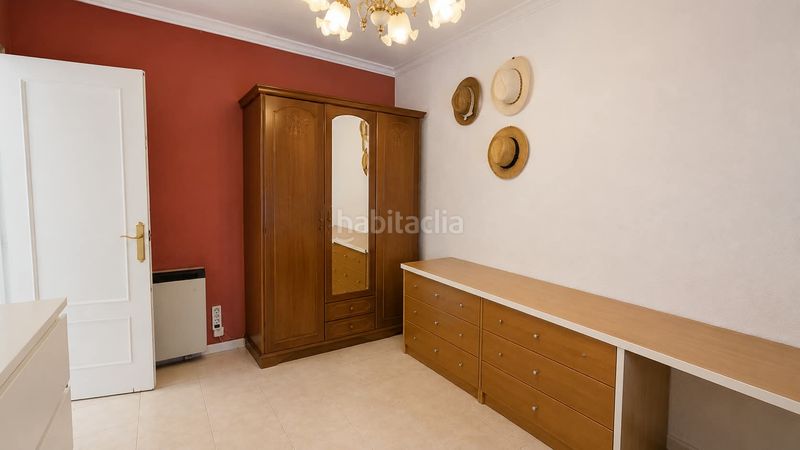 Foto fa14d93f-11f7-4f3d-966b-8c0f76b28f4e. Pis amb calefacció a Reyes Parla