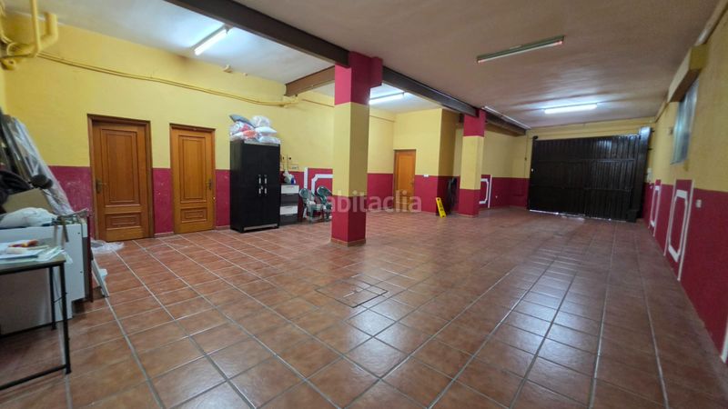 Foto 8e522b30-976e-4610-960a-205862e36455. Casa amb calefacció aparcament a Centro Parla