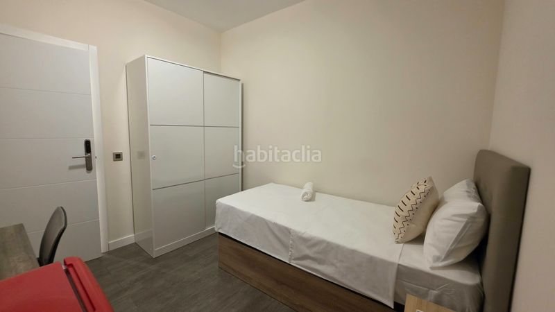 Foto b476a908-5ddd-403b-ad16-42493aabf329. Casa amb calefacció aparcament a Centro Parla