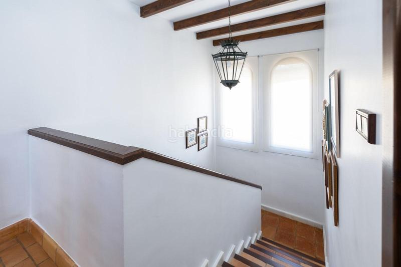 Foto 54043987-86ec-4eb8-a748-5c9f4f2363e2. Chalet en Altos de la Zubia Zubia (La)