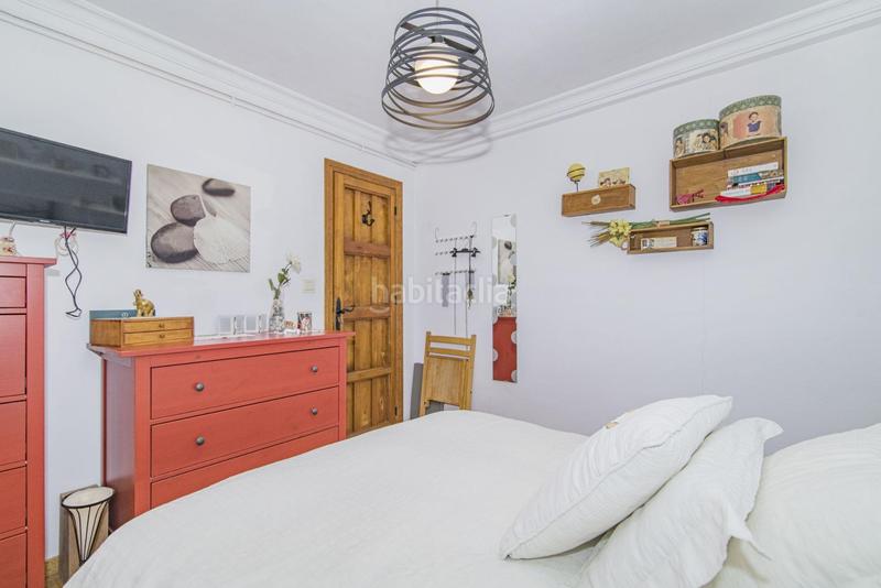 Foto fb6d1c21-3a38-434d-b8bb-c3896f5d22a3. Semi detached house with heating parking in Centro - Sagrario Granada