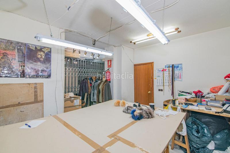 Foto 44ed3265-292a-41c6-b4b5-2f4c84965086. Local comercial a calle poeta manuel gongora a Cervantes Granada