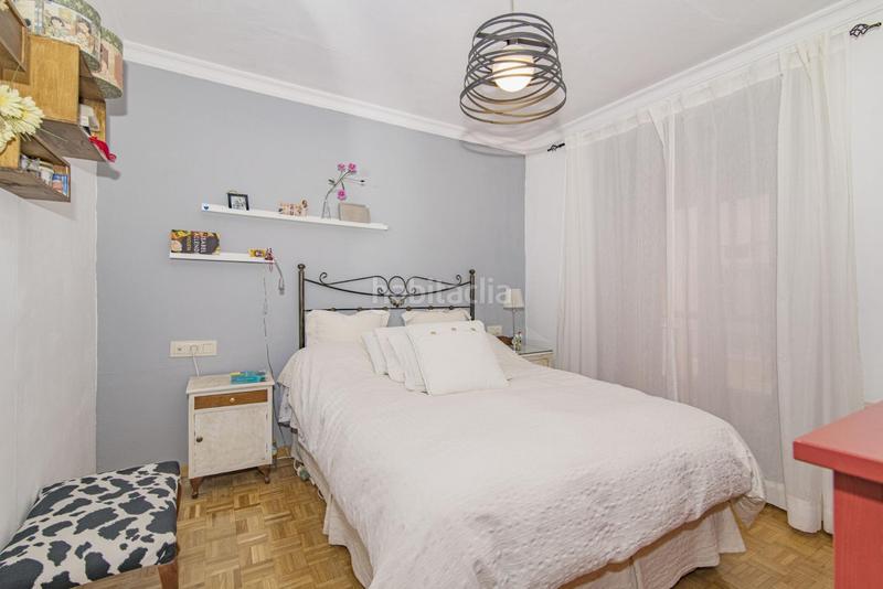 Foto c50954ad-7e74-4f3d-aeca-825905361cb4. Semi detached house with heating parking in Centro - Sagrario Granada