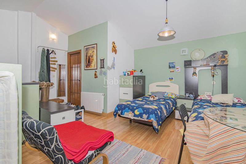 Foto de5dcafd-61d4-4665-9815-495decefe63f. Semi detached house with heating parking in Centro - Sagrario Granada