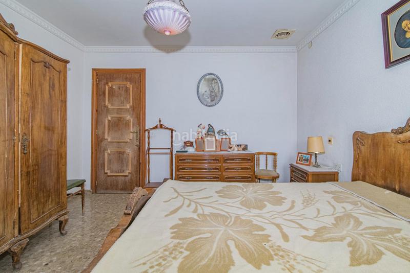 Foto 4629d034-ab11-4a30-a928-542a8c8fca1e. Casa en malaga se pone a la venta casa local comercial nave en Zubia (La)