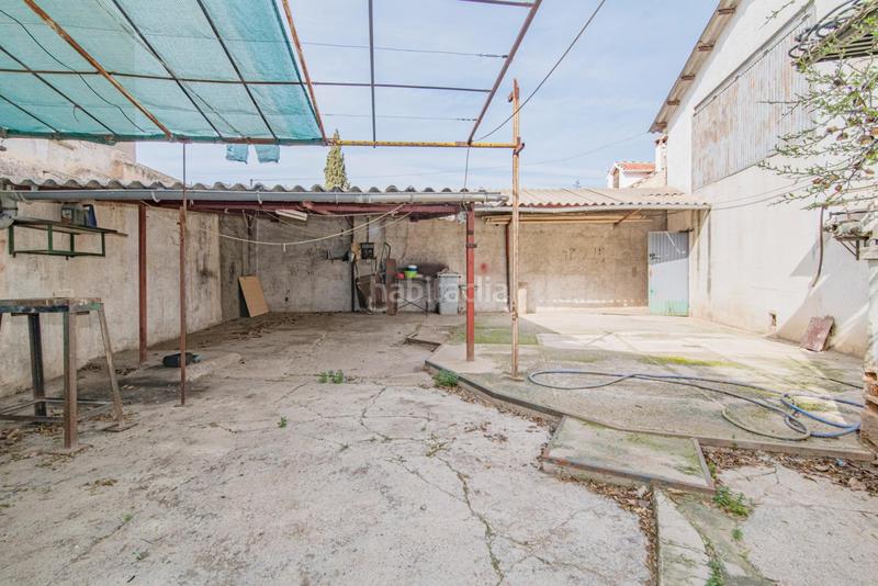 Foto 6f4be4d2-3fcd-4518-bc1d-5966caa3c7ed. Casa en malaga se pone a la venta casa local comercial nave en Zubia (La)