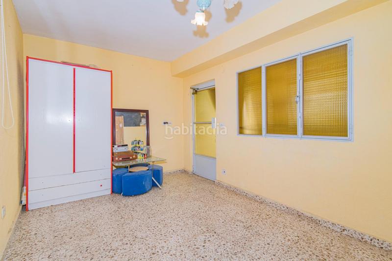 Foto ee196269-85f3-427a-ab69-462fe972c72c. Casa en malaga se pone a la venta casa local comercial nave en Zubia (La)