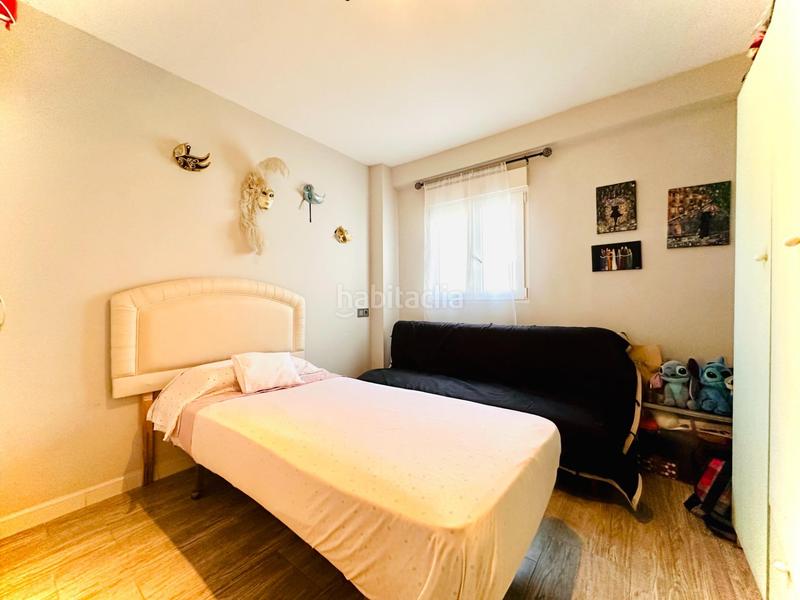 Foto eacc602f-83e8-4e52-9830-dbe39e7c5805. Casa adosada encantadora casa en el centro en Santa Fe