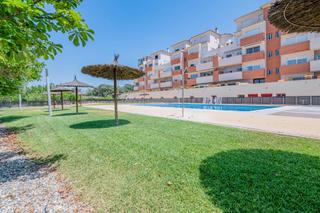 Piso  Calle calle de julio cortzar. Descubre tu nuevo hogar en un enclave privilegiado, junto al pan