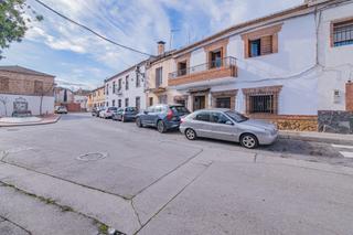 Reihenhaus en Larga. Magnifica casa en alhendin