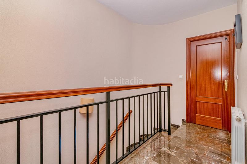 Foto 57ede190-fb43-42f8-9c97-4661e21639e9. Casa pareada en calle vendimia en Huétor Vega