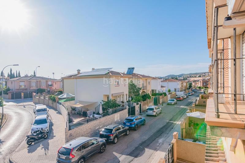 Foto 80624b39-5c65-44f3-8614-ac7813755e7a. Casa pareada en calle vendimia en Huétor Vega