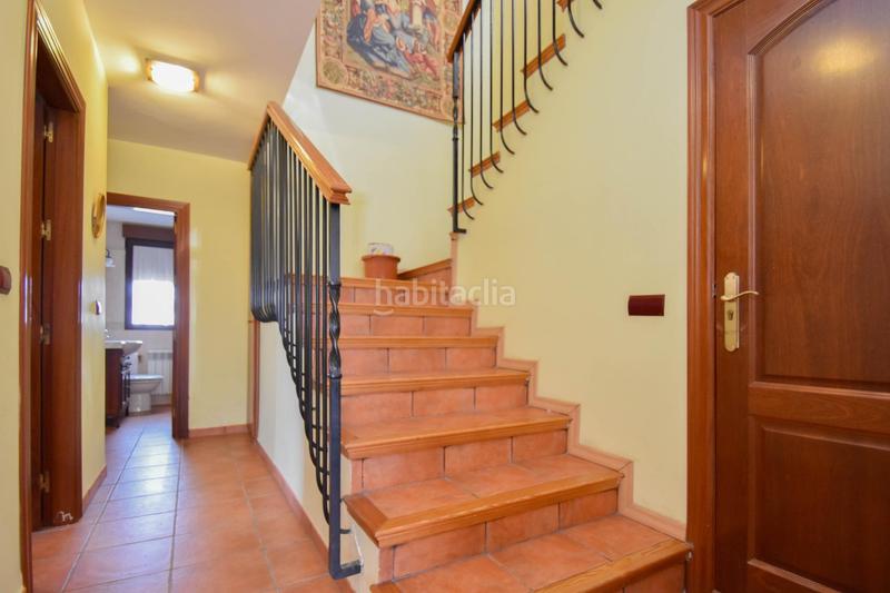 Foto 2f1c0429-1c30-4dd8-bf2b-d6ec202158f0. Chalet en calle alelies (vent) impresionante chalet dividido en dos viviendas! en Cúllar Vega