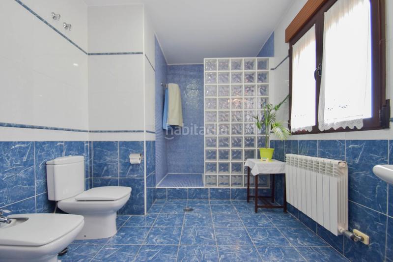 Foto 4155e3bd-3c7f-459a-b439-6033805157ce. Chalet en calle alelies (vent) impresionante chalet dividido en dos viviendas! en Cúllar Vega