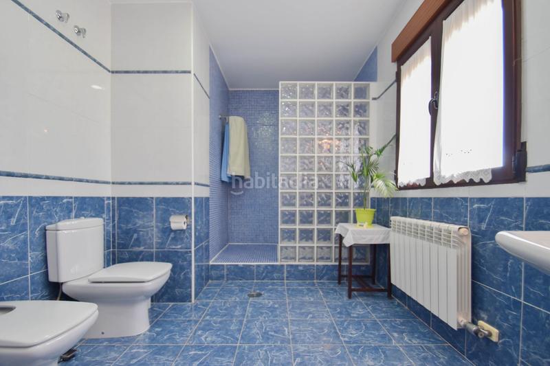 Foto 62bab86c-a5ea-473e-8a6b-075907e02f6b. Chalet en calle alelies (vent) impresionante chalet dividido en dos viviendas! en Cúllar Vega