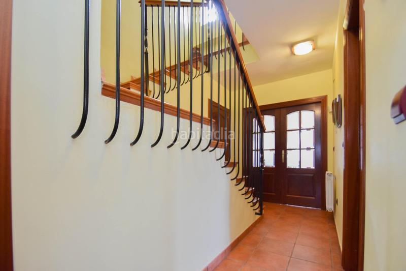 Foto deaeb881-2747-42af-a8a8-a84ca8fcb5ca. Chalet en calle alelies (vent) impresionante chalet dividido en dos viviendas! en Cúllar Vega