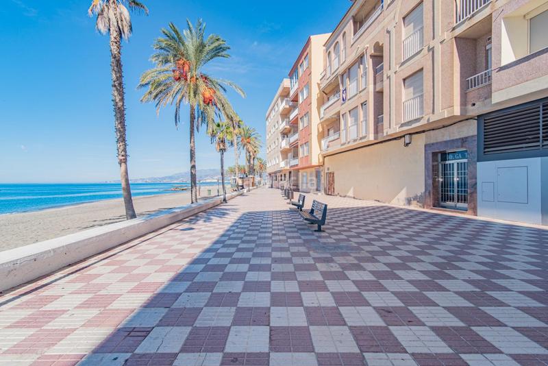 Foto 63e3d12a-8463-45a8-93a2-a1fbf7b247a8. Piso  en Torrenueva totalmente reformado en Torrenueva Motril