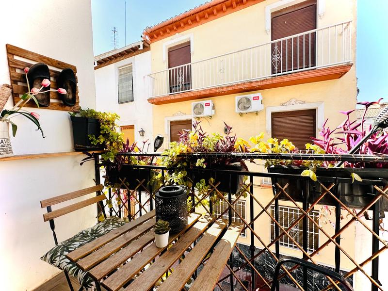 Foto 64450a6d-47fa-461b-b50e-1c48333776b0. Casa adosada encantadora casa en el centro en Santa Fe