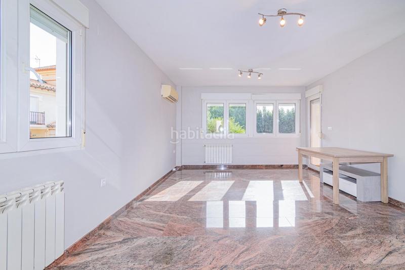 Foto 40d6b346-ac59-4b15-bef1-433dde1eadea. Casa pareada venta chalet pareado con luz natural y piscina privada en ogijares en Ogíjares