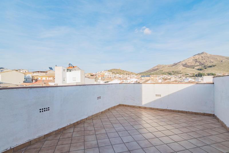 Foto 732e67f0-07e2-4745-ba6c-fd1a7ce08cdd. Casa adosada venta de casa haciendo esquina y lista para entrar a vivir en Pinos Puente